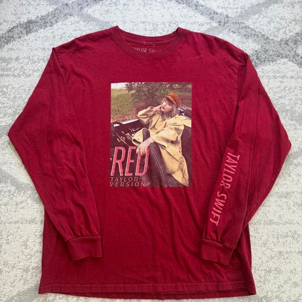Taylor Swift Shirt Large Red Taylors Version Long Sleeve Print Album Photo Shoot